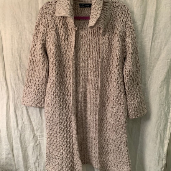 Zara Sweater Jacket - Picture 1 of 4